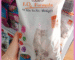 trên tay hạt apro cho mèo gói 500g